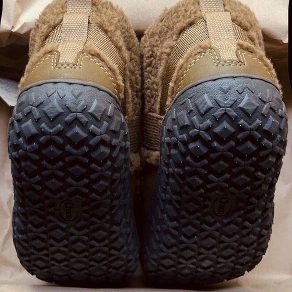 Chaco Rambler Fluff Bootie Kids Youth Natural Brown, Size 2 - Picture 9 of 11